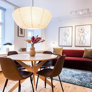 the-town-hall-boutique-apartments.copenhagenhotelselect.com/