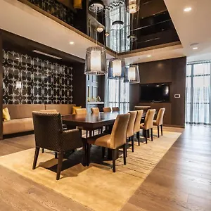  Apartment Lofts