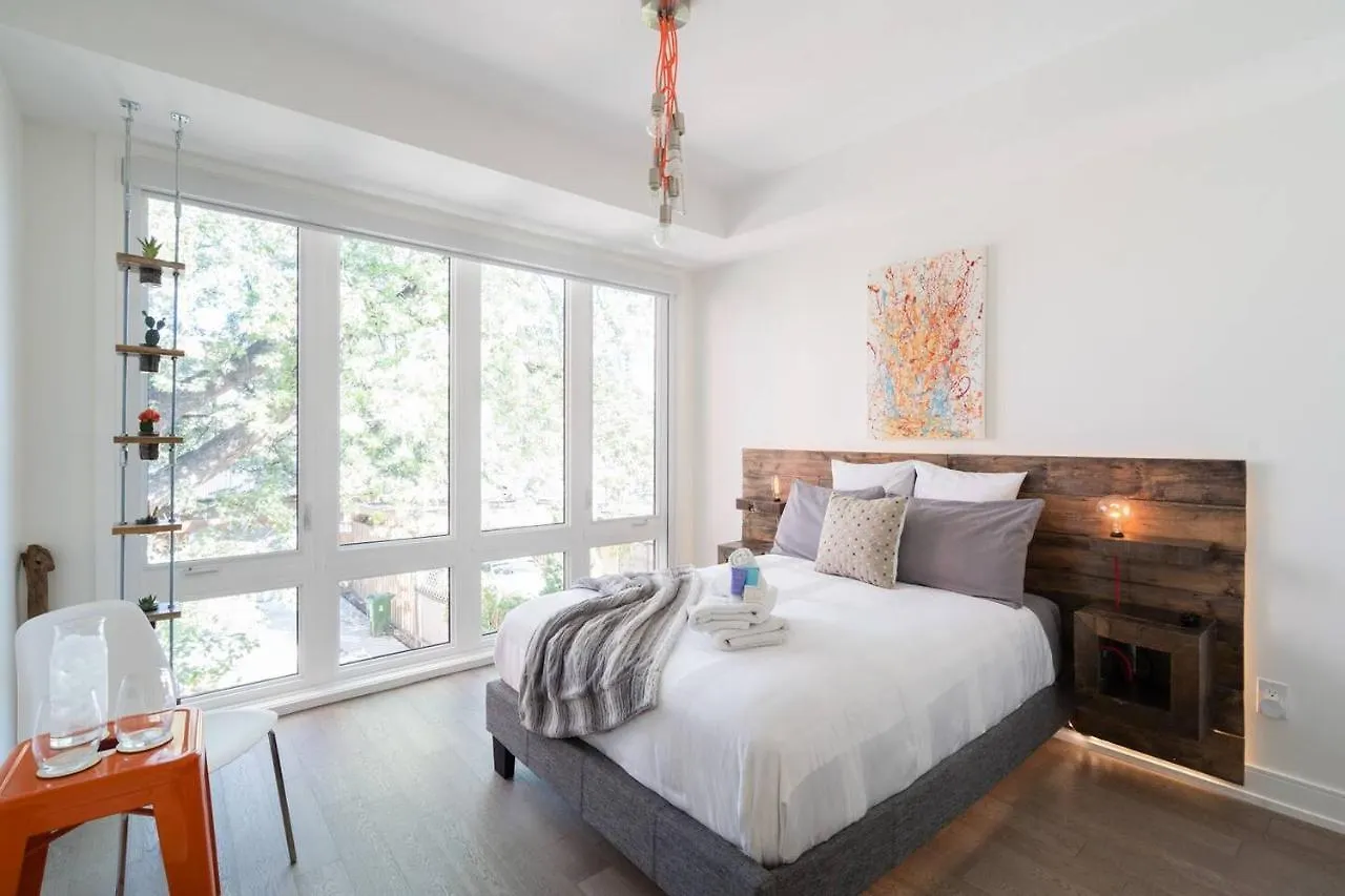 Elegant Downtown Home Toronto Canada